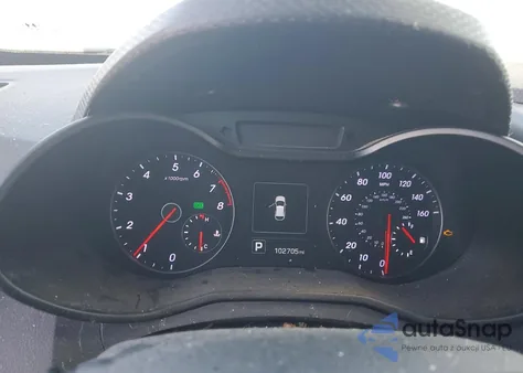 2016 Hyundai Veloster Turbo z USA, uszkodzony, nr VIN KMHTC6AE5GU275864